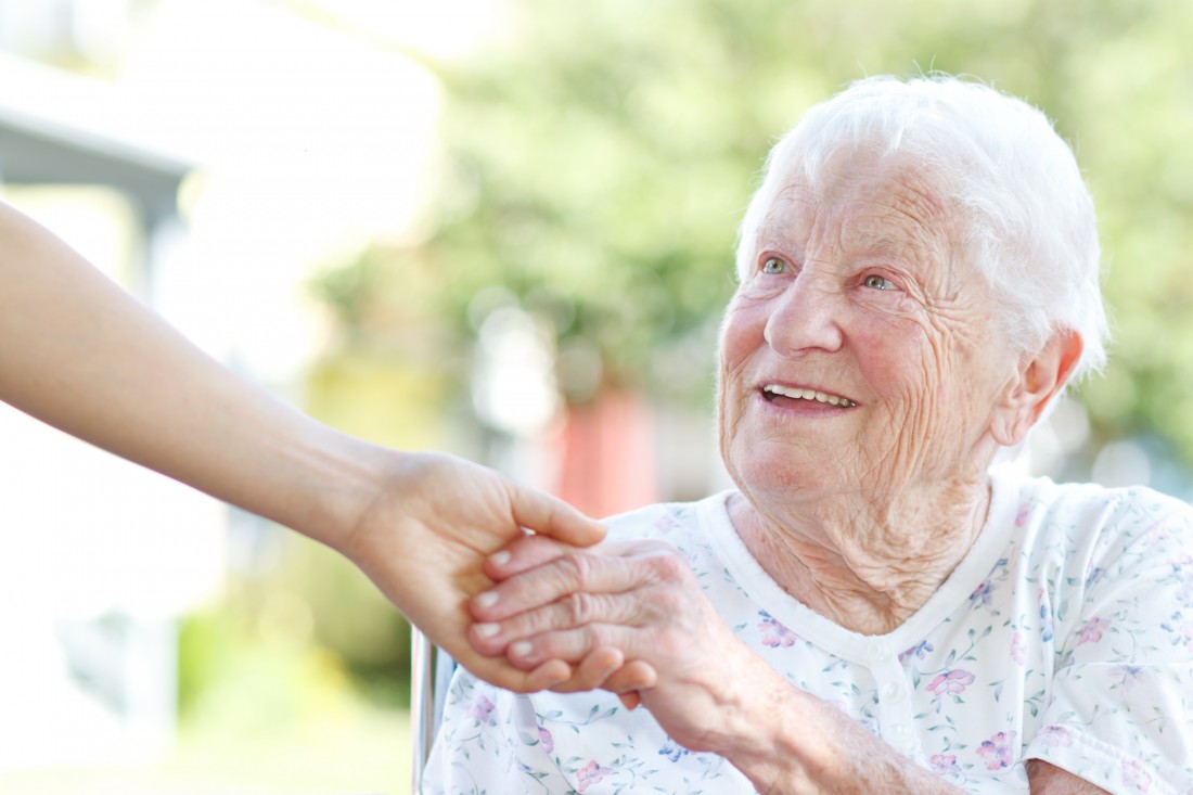 Caregiver Finder West Bloomfield MI | Perfect Nanny Match - elder-care